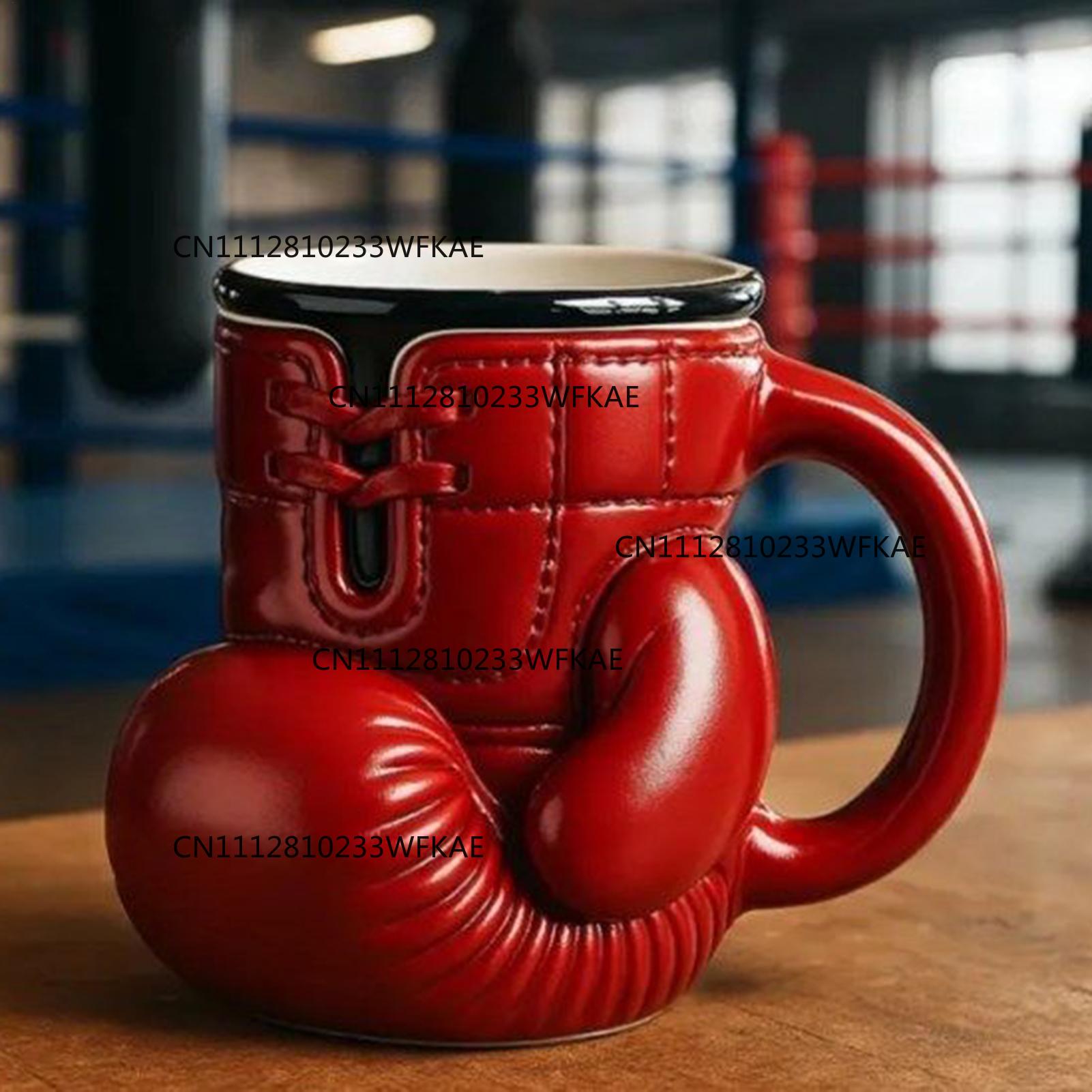 Water Tea And Coffee - Mały kubek w kształcie rękawicy bokserskiej,