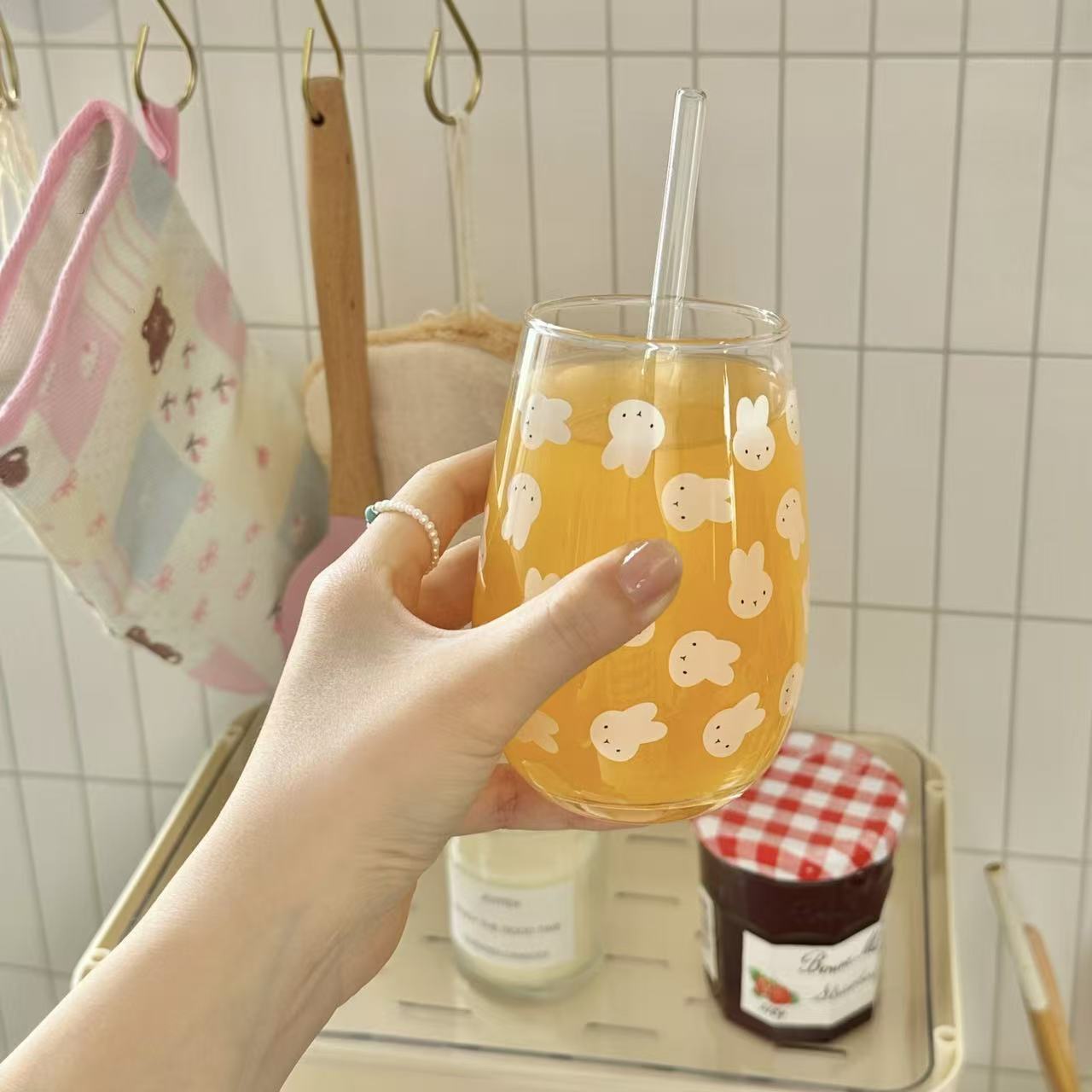 Uroczy szklany kubek z nadruki – Coffee Tea With Milk recenzja i cena