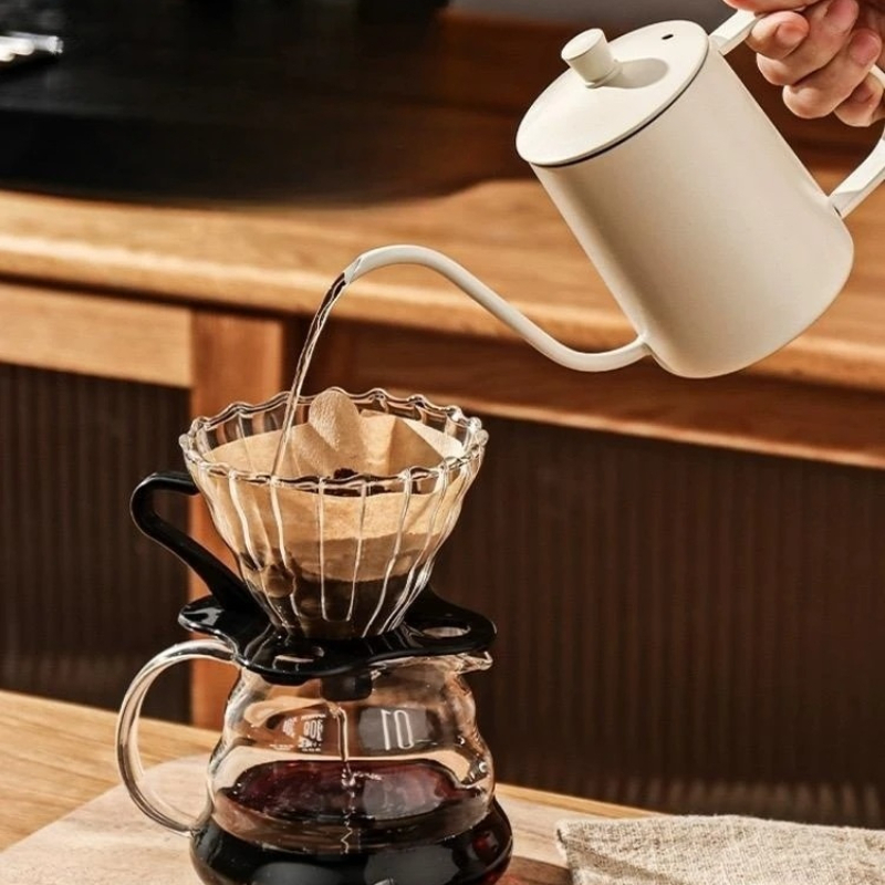 Czajnik do kawy ze stali nierd – Pour Over Kettle recenzja i cena