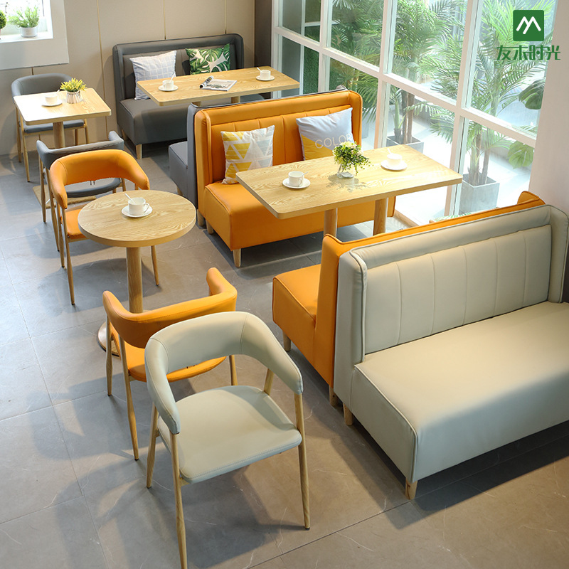 Krzesła do restauracji tematyc – Coffee Tea Library recenzja i cena